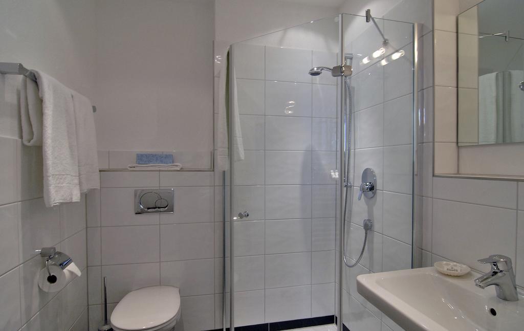 Landhaus Sixtmuehle Hotel Taufkirchen  Cameră foto